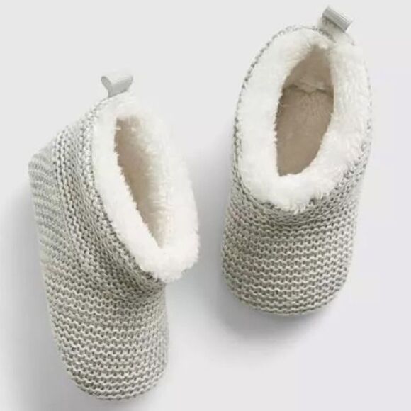 BABY GAP SHERPA LINED BOOTIES LIGHT GRAY MARLED SIZE 6-12 MONTHS NWT - Picture 1 of 5